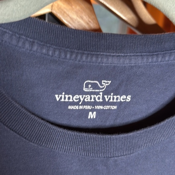 Vineyard Vines Blue Short Sleeve 100% Cotton Tee Nautical Design Size Medium - Picture 2 of 5